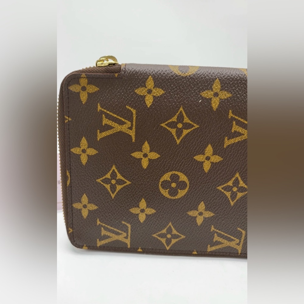 Louis Vuitton Brown Monogram Wallet - Picture 13 of 16
